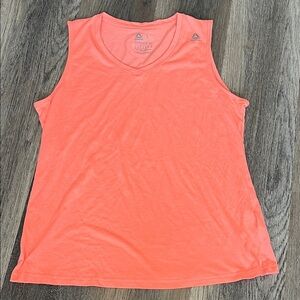 (4) Reebok Tank Top